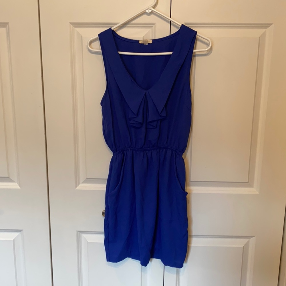 Blue dress with pockets